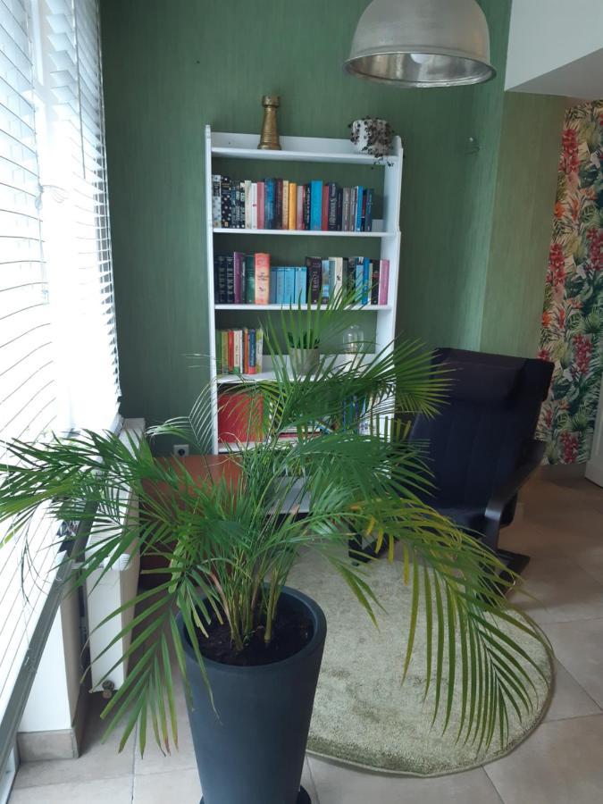Our Lily House, Een Gezellig Familiehuis In Rustige Omgeving Βίλα Μπριζ Εξωτερικό φωτογραφία
