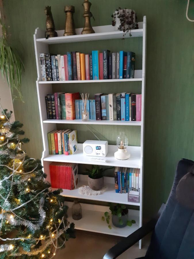 Our Lily House, Een Gezellig Familiehuis In Rustige Omgeving Βίλα Μπριζ Εξωτερικό φωτογραφία